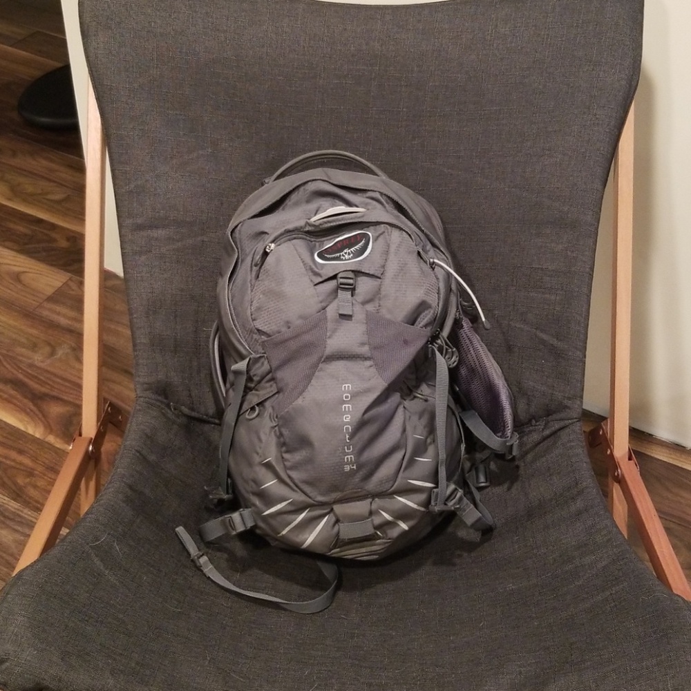 Osprey Momentum 34 Back Pack